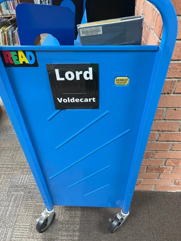 awesome things people wanted to share - waste container - Read Lord 2015 Voldecart Demco 8001561200 dc.com