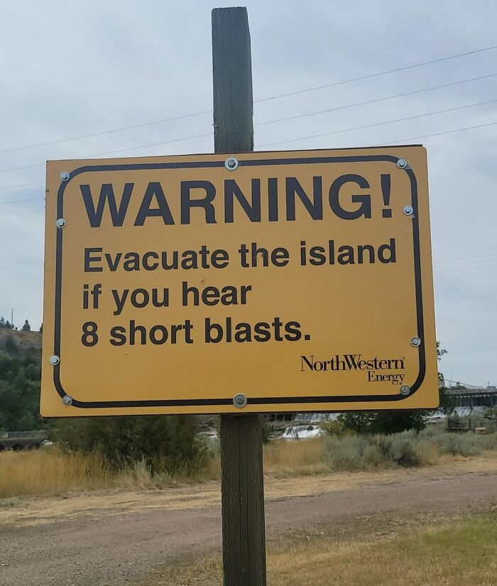 30 Signs That Are Oddly Terrifying.