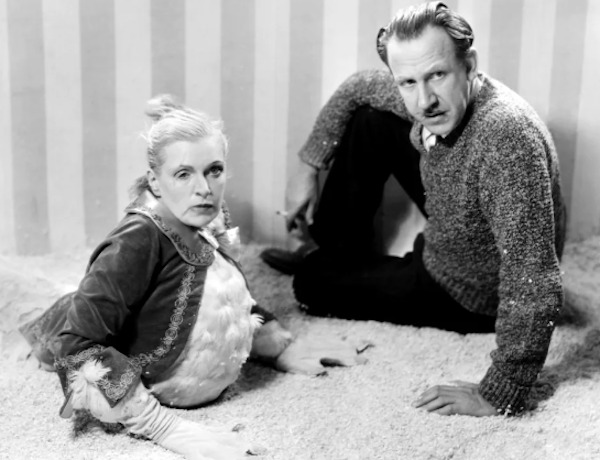 Director Tod Browning preps Olga Baclanova for her ending scene in Freaks (1932):