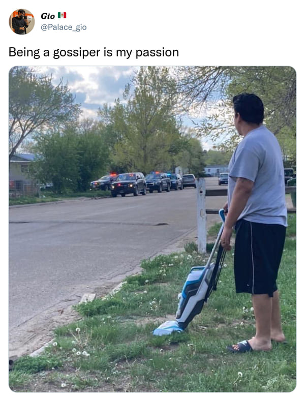 savage tweets - grass - Gio Being a gossiper is my passion