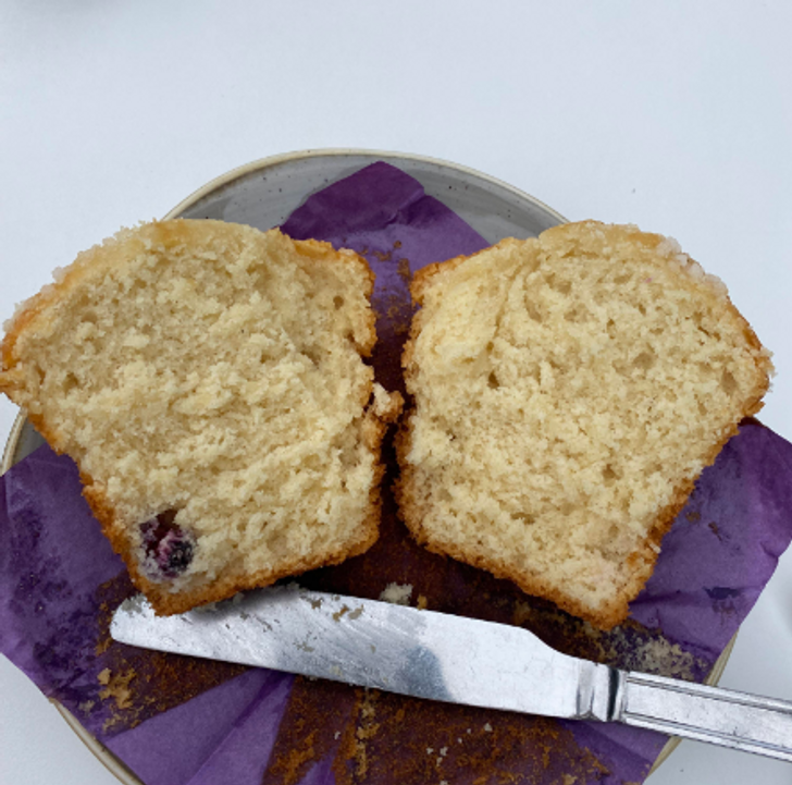 ’’This ’blueberry’ muffin I ordered’’