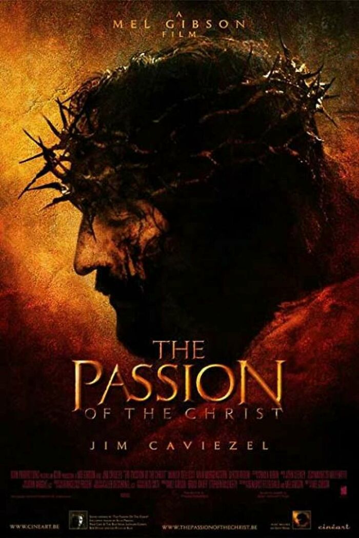 Mel Gibson originally intended for The Passion of the Christ to have no subtitles, despite the film being entirely in Latin, Hebrew and Aramaic.