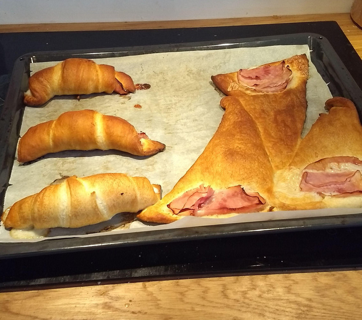 ’’I made croissants with ham, got distracted halfway through, and apparently forgot to fold half of them.’’