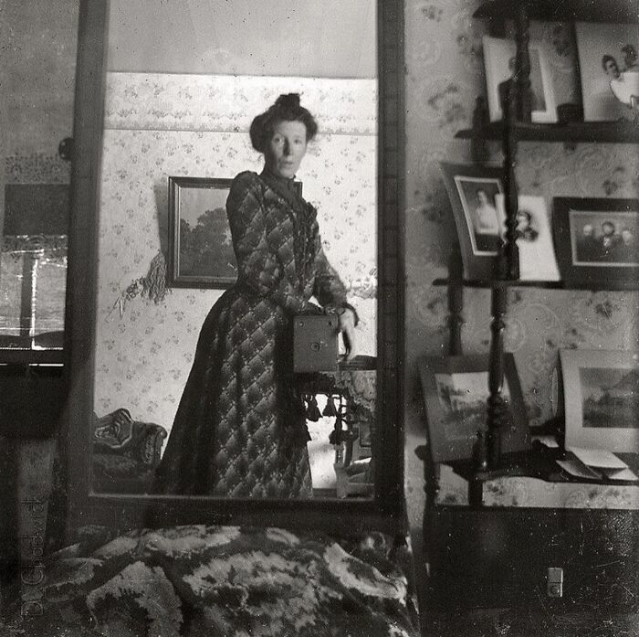 Woman Taking A Selfie In 1900. The Camera She Is Holding Cost $1