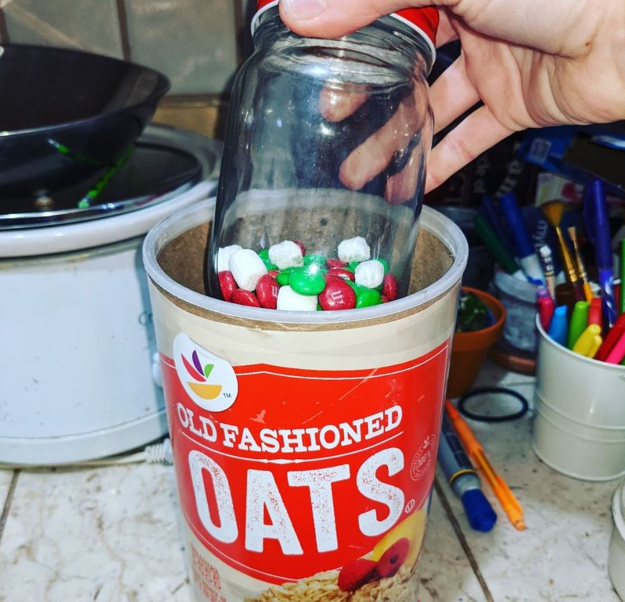 Genius Solutions to Everyday Problems - snack - Old Fashioned Dats Tm my
