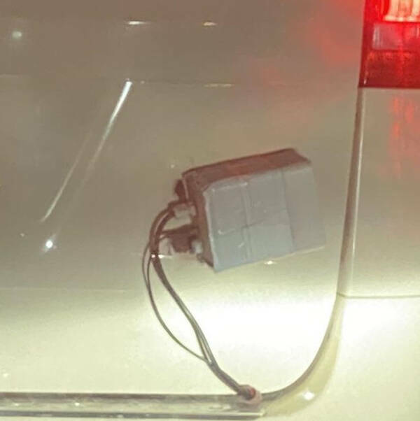 "I saw this one taxi in Germany had this. It’s a 10 cm x 5 cm taped box. 2 or 3 cables lead into the trunk from that item."

“Looks like some sort of antenna. Apparently, exterior boxes can be used for anything from GPS to transmitting video/radio, etc. Because this looks DIY, I suspect it’s not GPS put in by the company for insurance reasons, etc. Probably something the driver did for their own comfort, like Wi-Fi or some other entertainment type thing.”