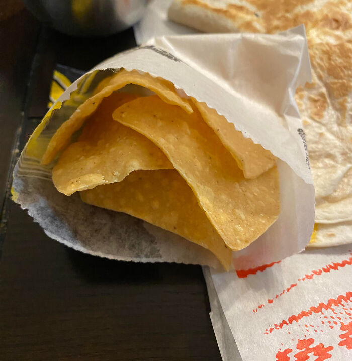 The Amount Of Chips Del Taco Gave Me For $2.