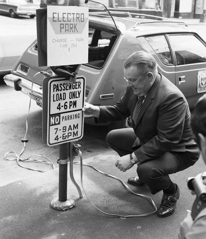 fascinating historical photographs - charging an electric amc gremlin 1973 - 20M Electro Park Charge Park Hr 25 1 Passenger Load Only 46 Pm No Parking 79AM 46PM