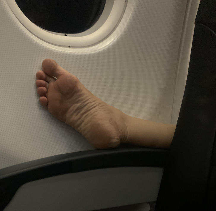 ’’Foot on armrest’’