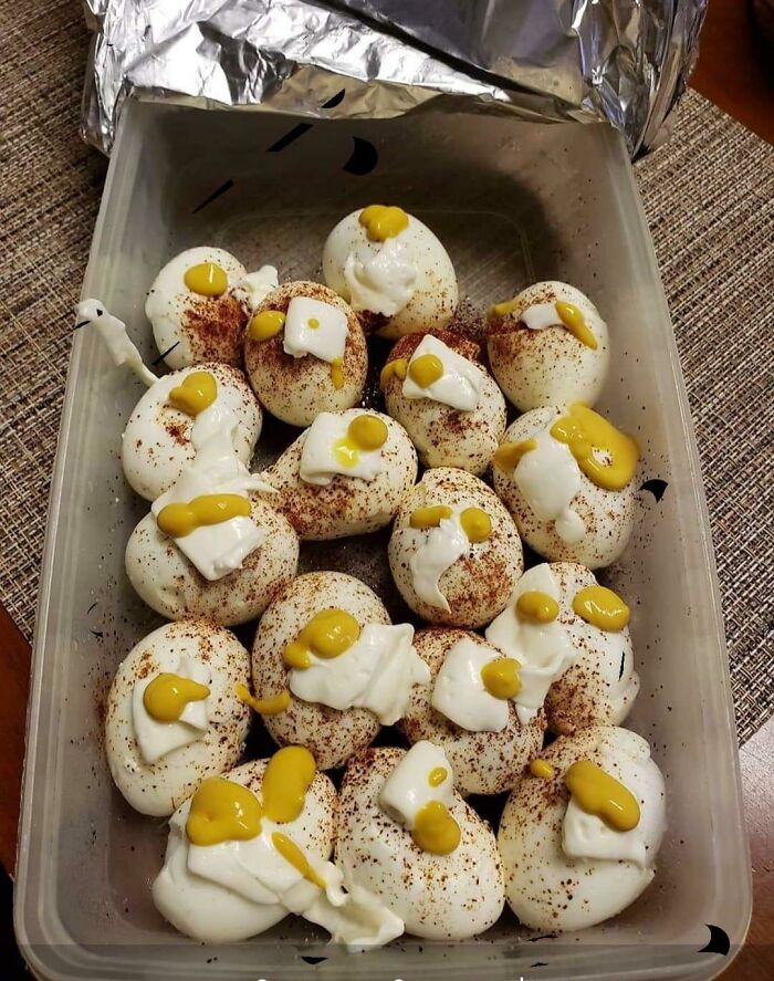 Facebook Found Deviled Eggs. Happy Thanksgiving!