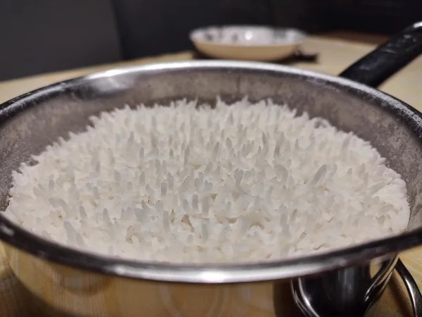 “These rice grains standing up straight after cooking it”