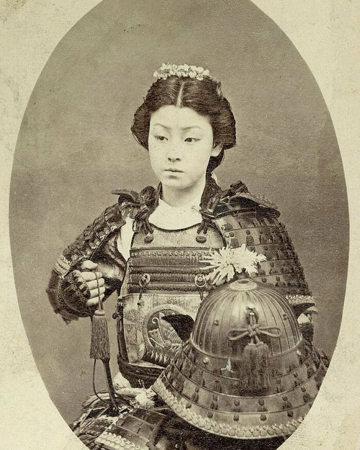 cool pics from history - role of women in japan