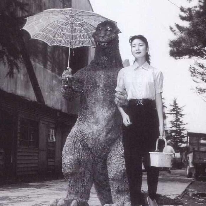 cool pics from history - haruo nakajima godzilla 1954