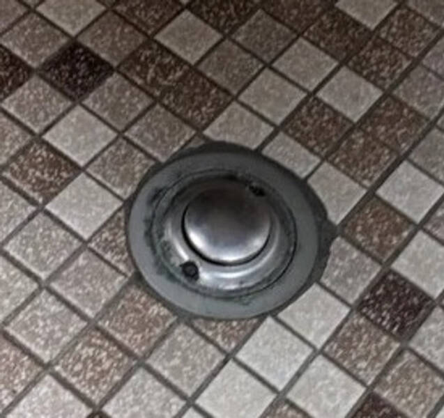 ’’What are these buttons on the floor under the sinks in this university bathroom? They don’t seem to do anything when pressed.’’

’’It’s a foot pedal valve for the lav faucet now replaced with hand sensors on the faucet. It’s a true valve and actually more reliable, but more expensive.’’