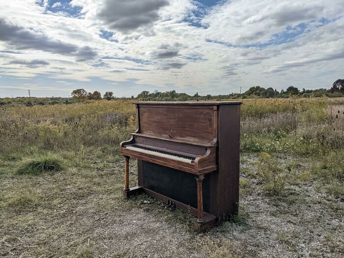 Discovered A Piano... In The Middle Of A Hiking Trail