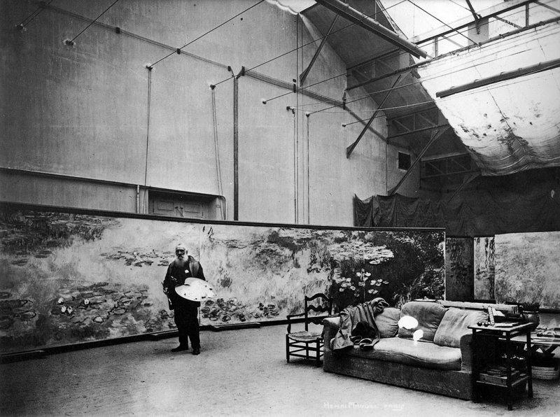 alternate angles of thigns - claude monet in his studio - Space