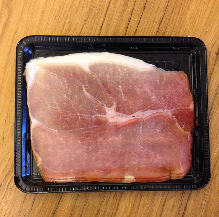 ’’This sliced ham looks like it’s out of focus.’’