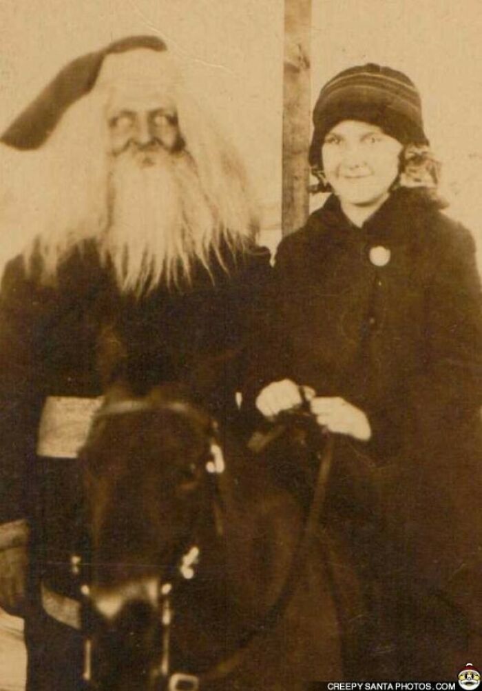 wtf pics from history - old creepy santa - Creepy Santa Photos.Com