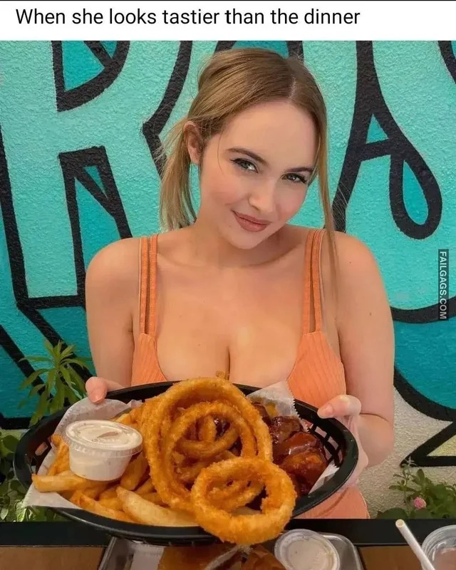 spicy memes for tantric tuesday - eating - When she looks tastier than the dinner Qa O Failgags.Com