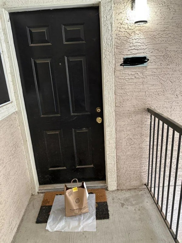 “My delivery driver put down a piece of tissue paper to protect my food.”
