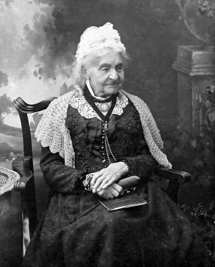 This Is Margaret Ann Neve At Age 110 In 1902.⁣ ⁣ She Was Born In 1792 And Died In 1903, Making Her The First Proven Person In Recorded History To Have Lived In 3 Different Centuries