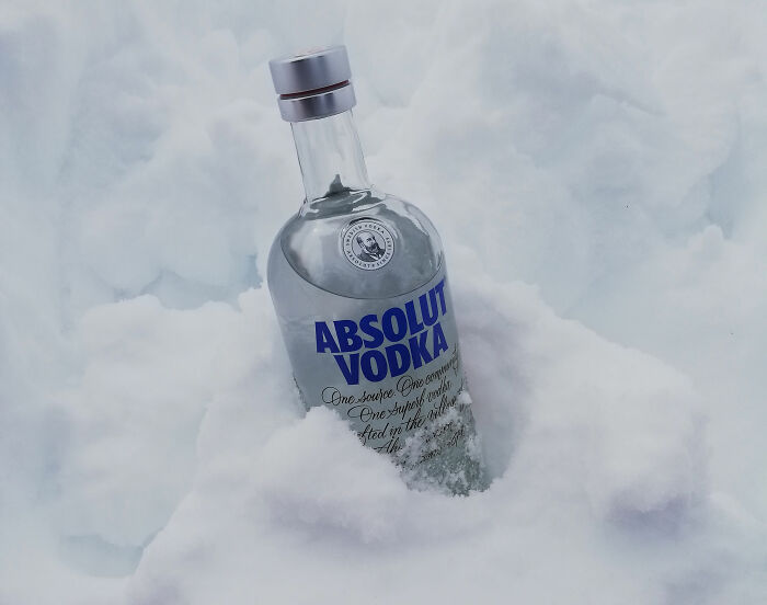 common sense things people don't know - vodka - Akin Soda Suples Quines Absolut Vodka One source. Coutur One super veder fted in the ville Dom Domy