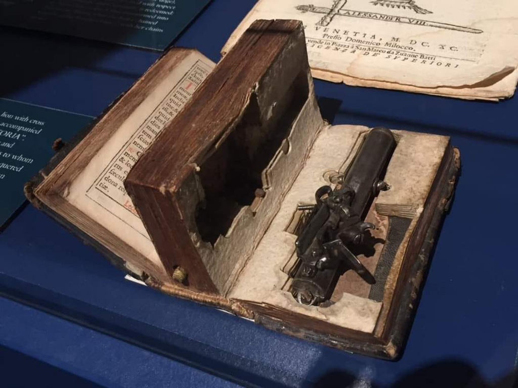 This bible had a gun incorporated and could be shot pulling the bookmark while the book was closed, it belonged to Francesco Morosini, Doge of Venice in XVII century