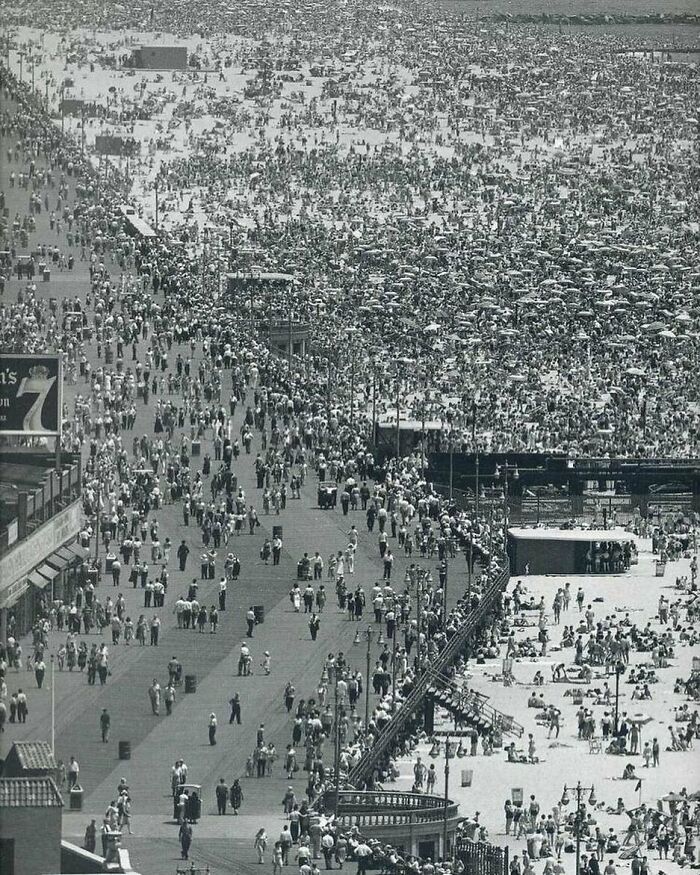 A Sunday At Coney Island in 1949.