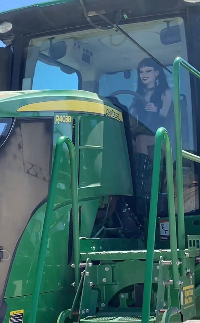 pics that prove people are weird - goth girl in tractor - R4038