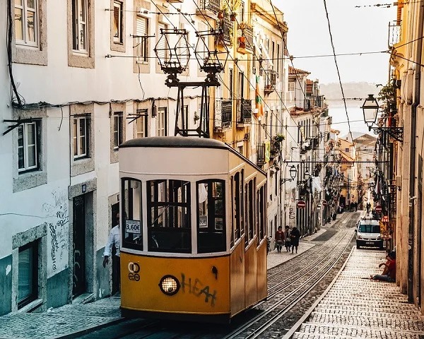 Albert Einstein and Niels Bohr got into such a heated discussion on a street car once that they missed their stop, and missed it again on their way back to catch it.