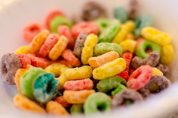 Froot Loops are all the same flavor