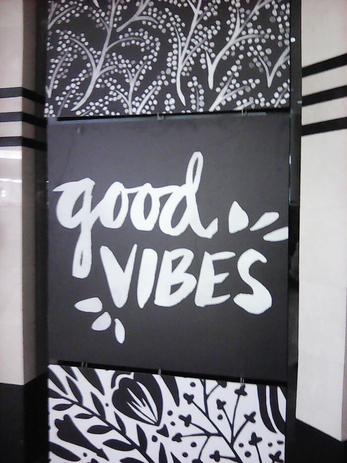 design - good.. Vibes