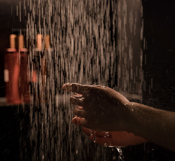 The "shower effect" of having more creative ideas in the shower or doing moderately boring activities is a real thing. Physicists and authors reported 20% of their most creative ideas and solutions to problems came with a wandering mind. Later papers termed this "the shower effect".