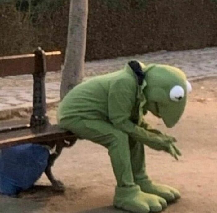 37 Random Pics That Make Little Sense.