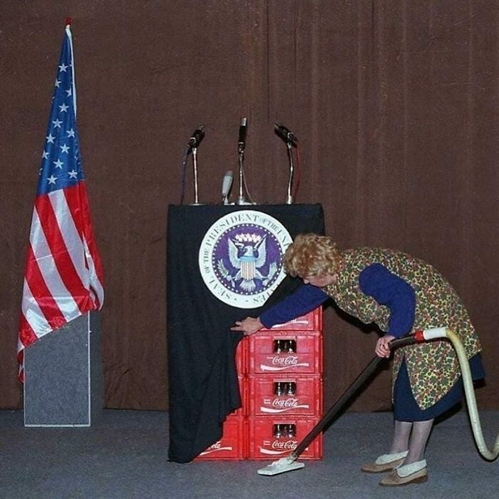 37 Random Pics That Make Little Sense.