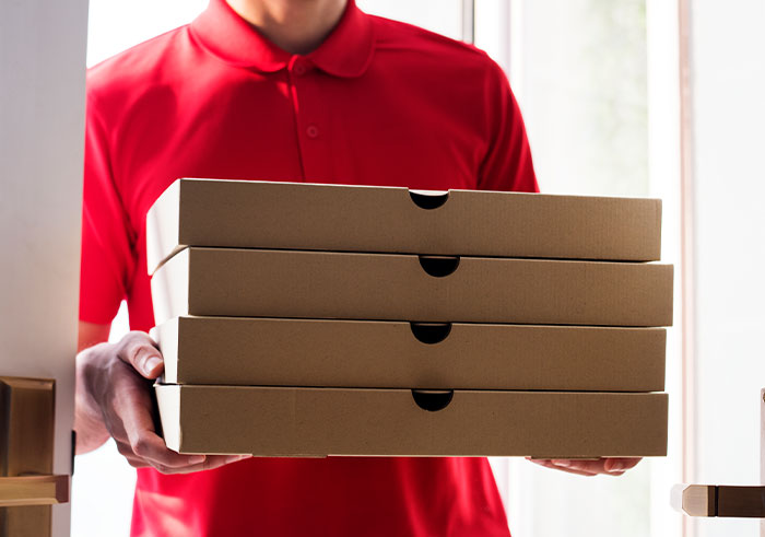 Reasons People Quit Their Jobs On The First Day - pizza delivery