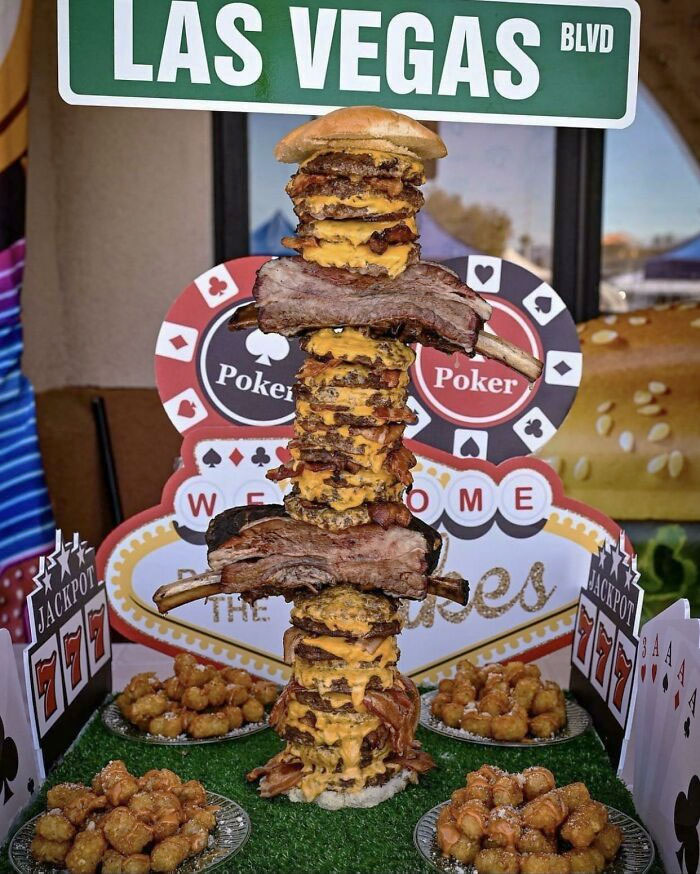 Wanna See What A First-Place "Monster Burger" Looks Like? 36 Arizona Cajun Patties, 2 Whole Beef Ribs, And A Ton Of Bacon And Cheese