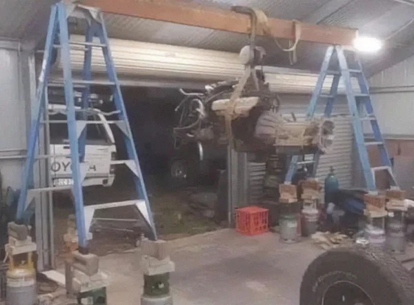 construction fails and facepalms - auto part -