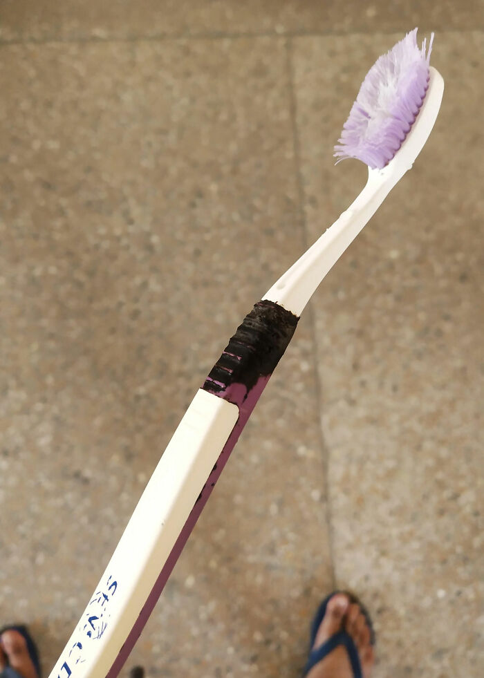 I went away with my ex and saw his toothbrush for the first time. It had black mould growing on it and the bristles were so flat the toothbrush had a middle parting.
I had a conversation with him about hygiene and told him to get a new toothbrush but when I stayed at his house two weeks later the cursed toothbrush was still there... so I ended it.