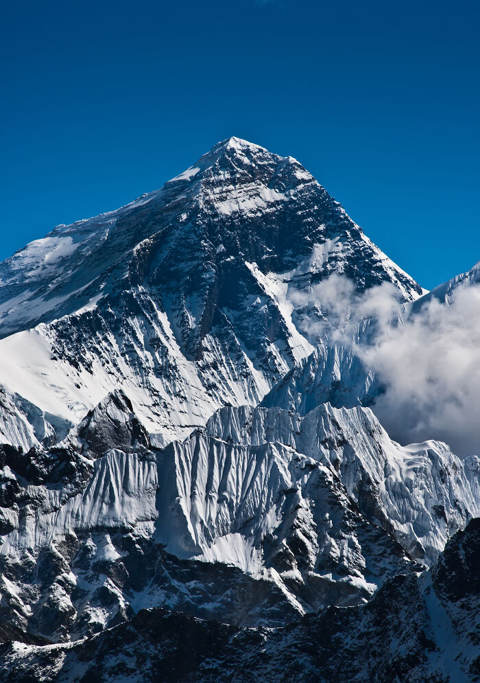 Over 150 dead bodies of climbers are still on Mount Everest.