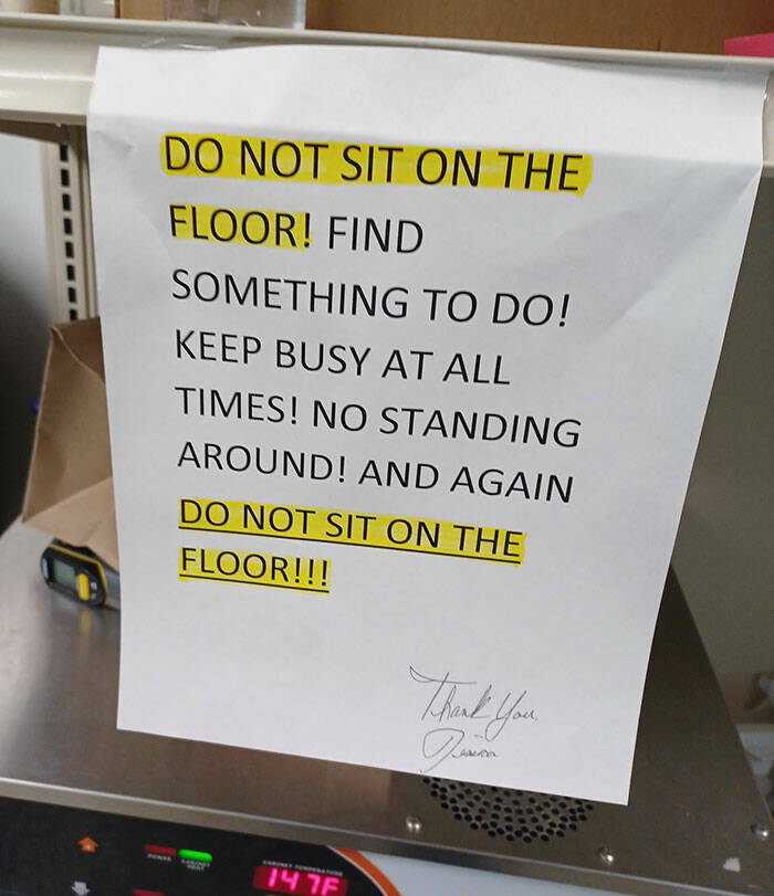 terrible bosses - banner - Do Not Sit On The Floor! Find Something To Do! Keep Busy At All Times! No Standing Around! And Again Do Not Sit On The Floor!!! Heat 147F Thank Your