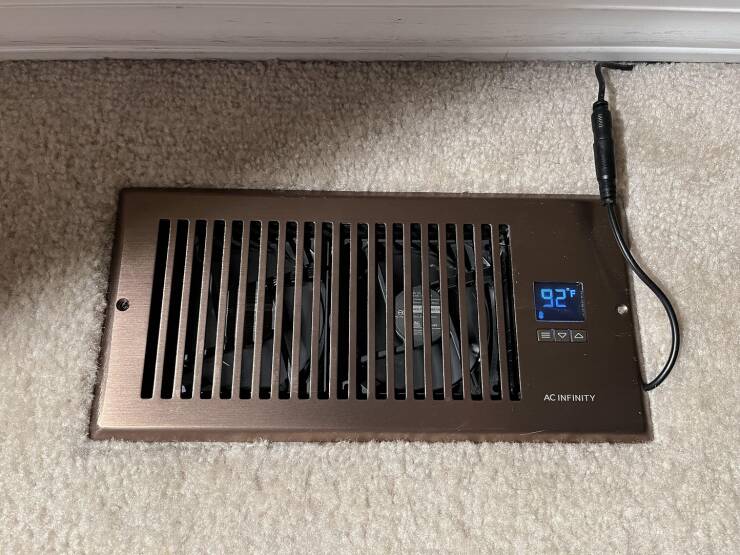 "This vent with built-in fans to heat or cool the room quicker."