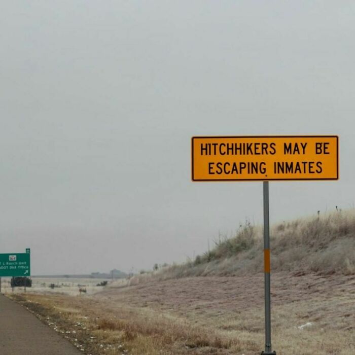 47 Signs That Are Really Creepy.