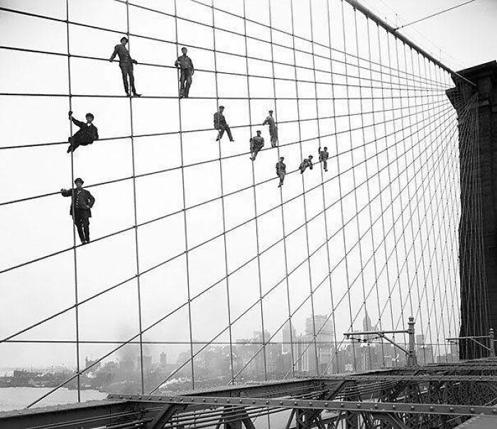 fascinating historical photos - brooklyn bridge