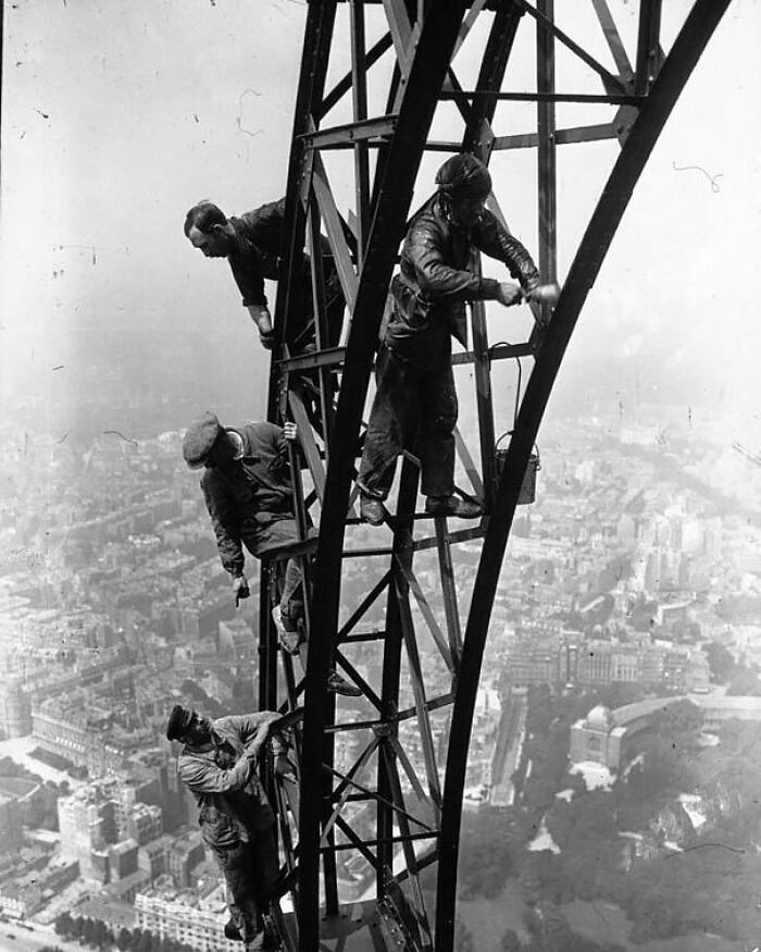 The Painting Of The Eiffel Tower In 1932