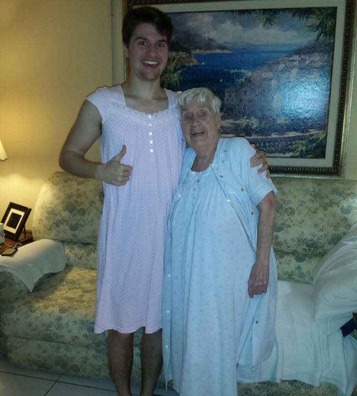 wholesome pics and memes - grandma in night gown