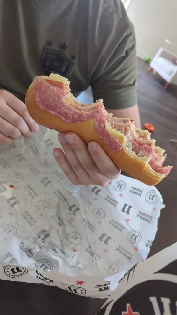 “How my boyfriend eats his Jimmy Johns sandwich”