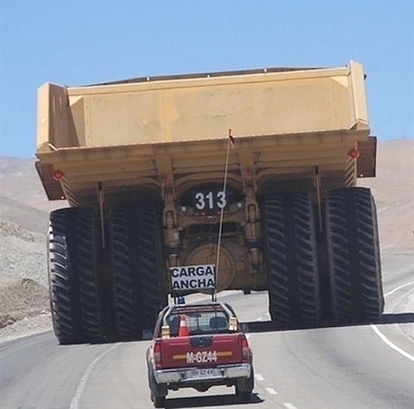 38 Giant Things You Won't Believe.