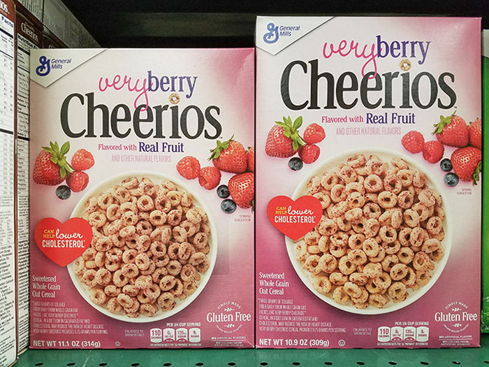 companies using scummy tactics - cereal box effective advertising - Facts General Mills veryberry Cheerios Can lower Cholesterol Sweetened Whole Grain Out Cereal Theus Songting. Flavored with Real Fruit And Other Natural Flavors The Only Frow Whole Grand 