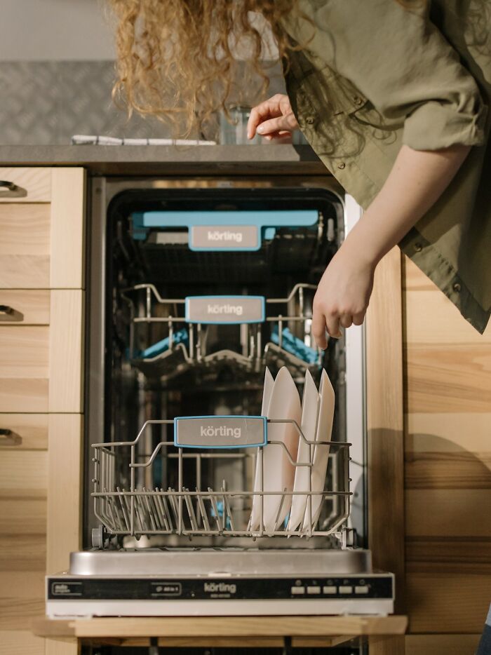 Stacking cups... In the dishwasher